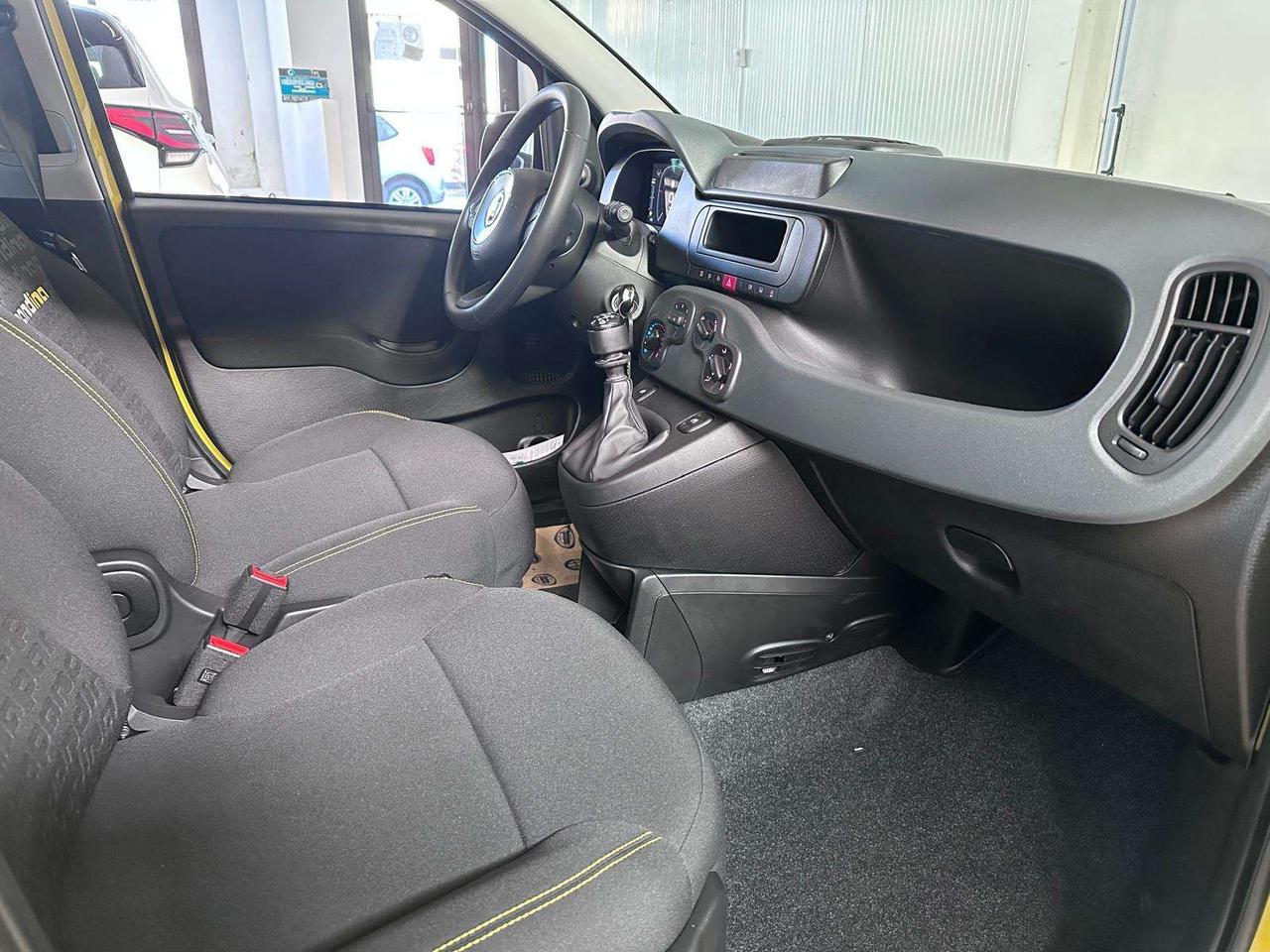 Fiat Panda 1.0 hybrid 65 CV