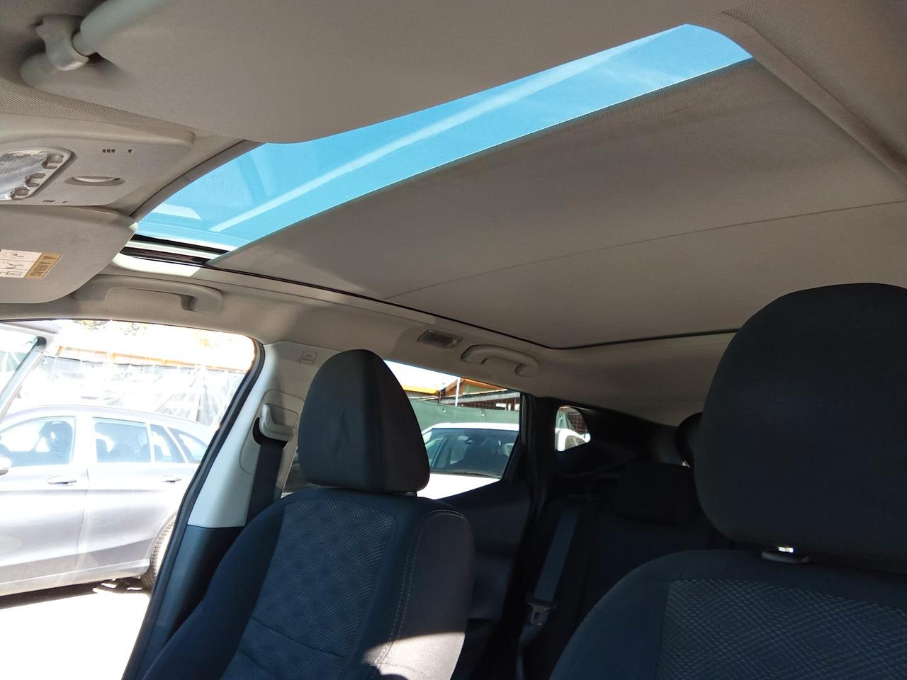 Nissan Qashqai 1.6 dCi 2WD N-Connecta