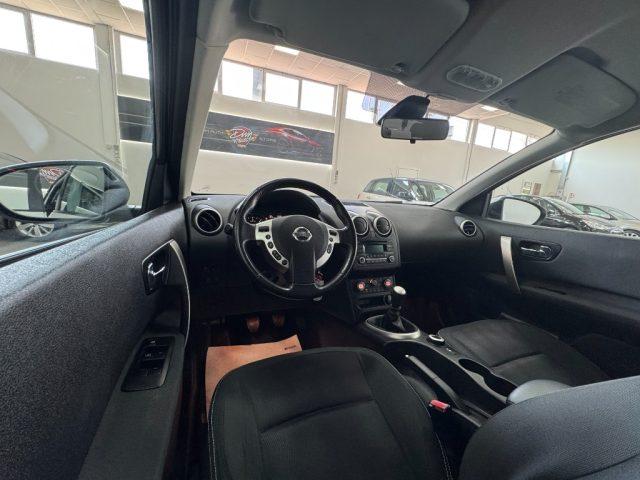 NISSAN Qashqai 1.6 dCi DPF Tekna 4x4