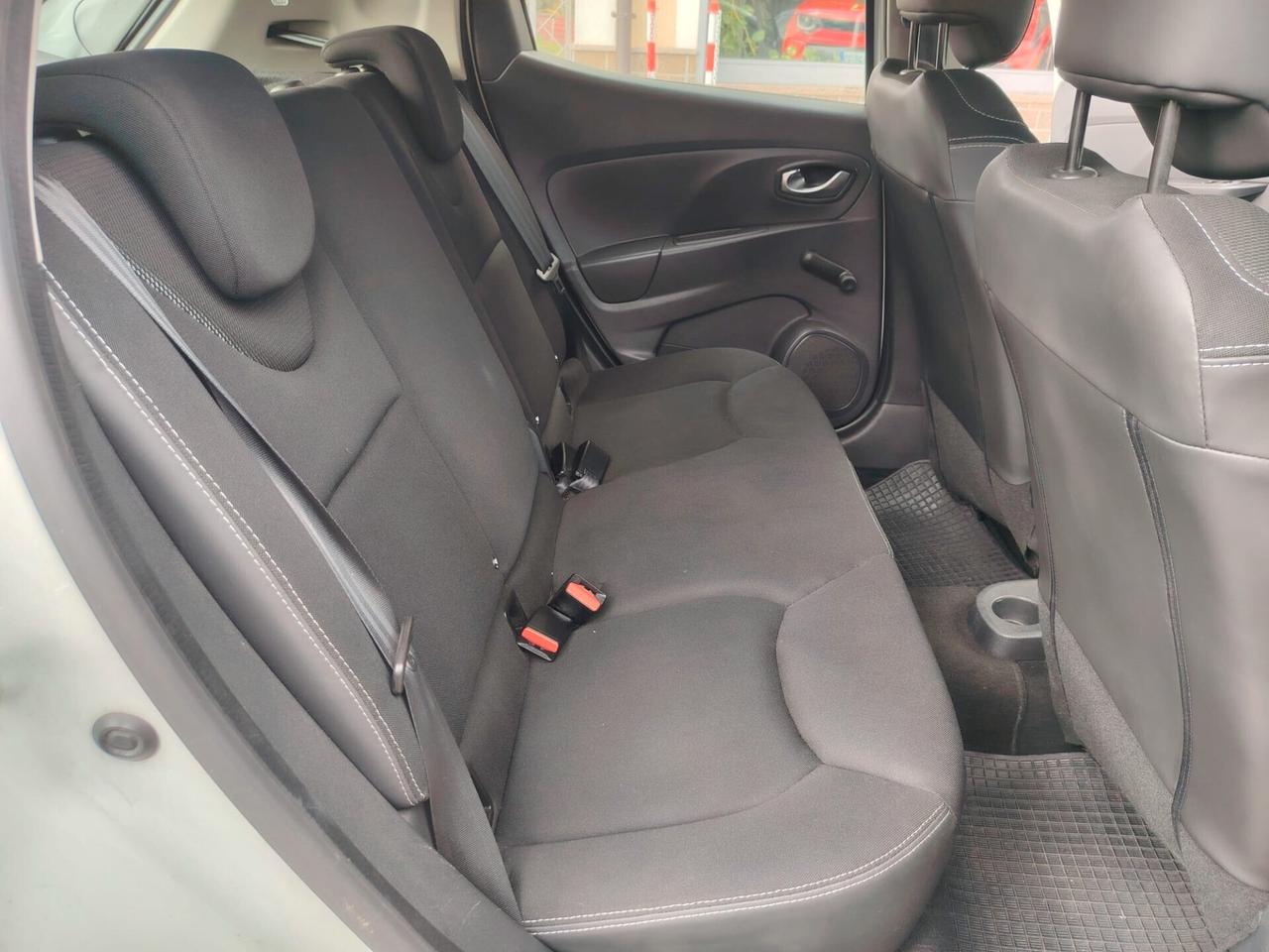 Renault Clio 1.2 75CV 5 porte