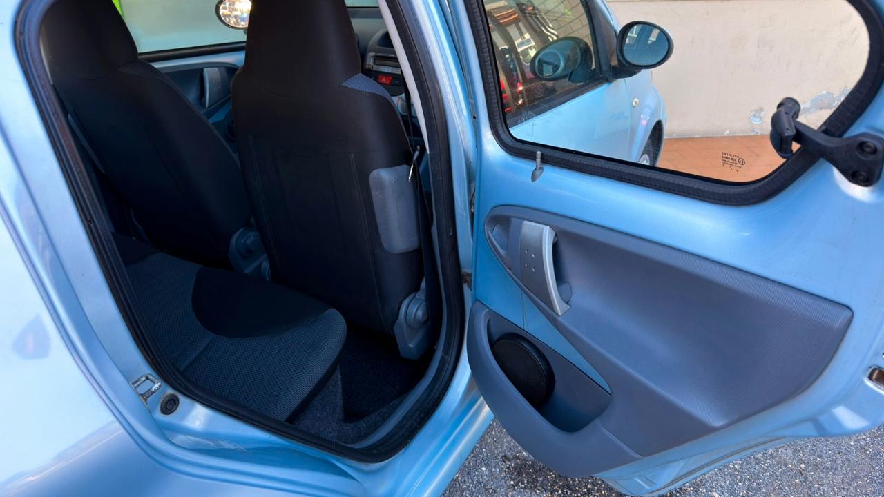 Toyota Aygo 1.0 12V VVT-i 5 porte