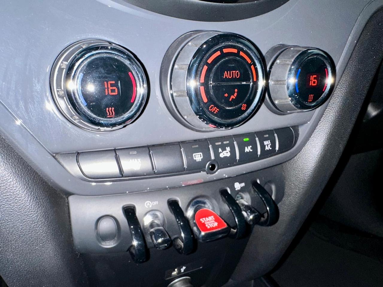 MINI COOPER D COUNTRYMAN 2.0d ESSENTIAL 150cv