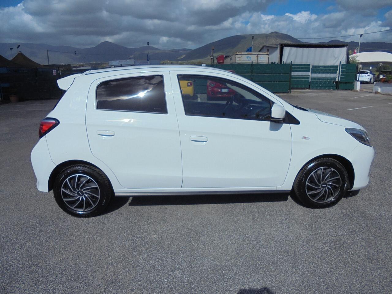 Mitsubishi Space Star 1.2 Intense SDA