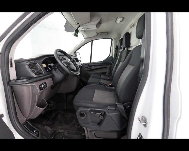 FORD Transit Custom 260 2.0 EcoBlue PC Furgone Entry
