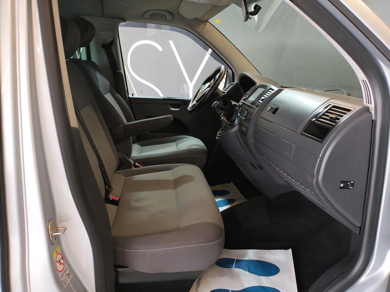 Volkswagen T5 Caravelle 2.0 TDI 102CV PC Trendline