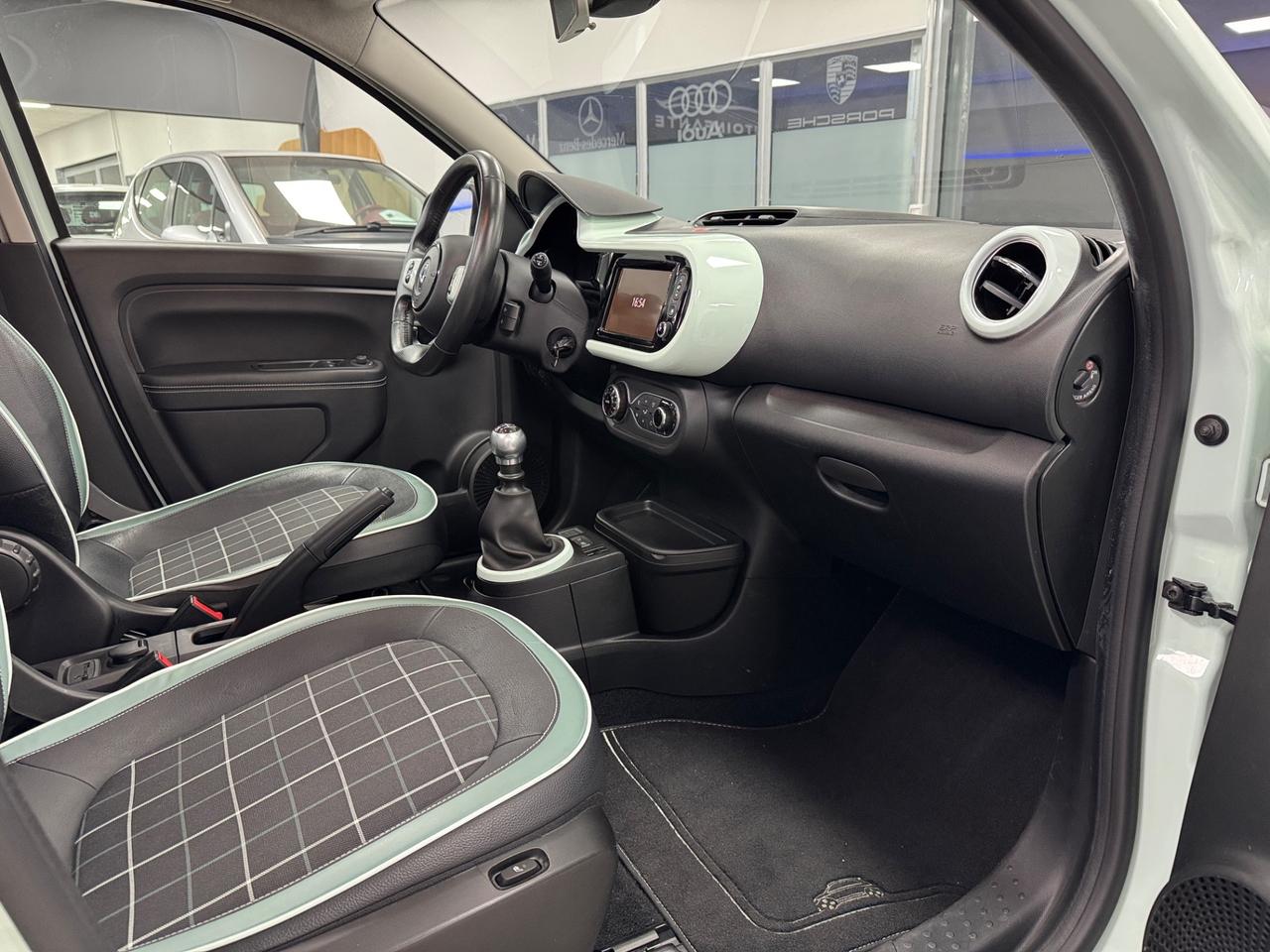 Renault Twingo TCe 90 CV Energy La Parisienne