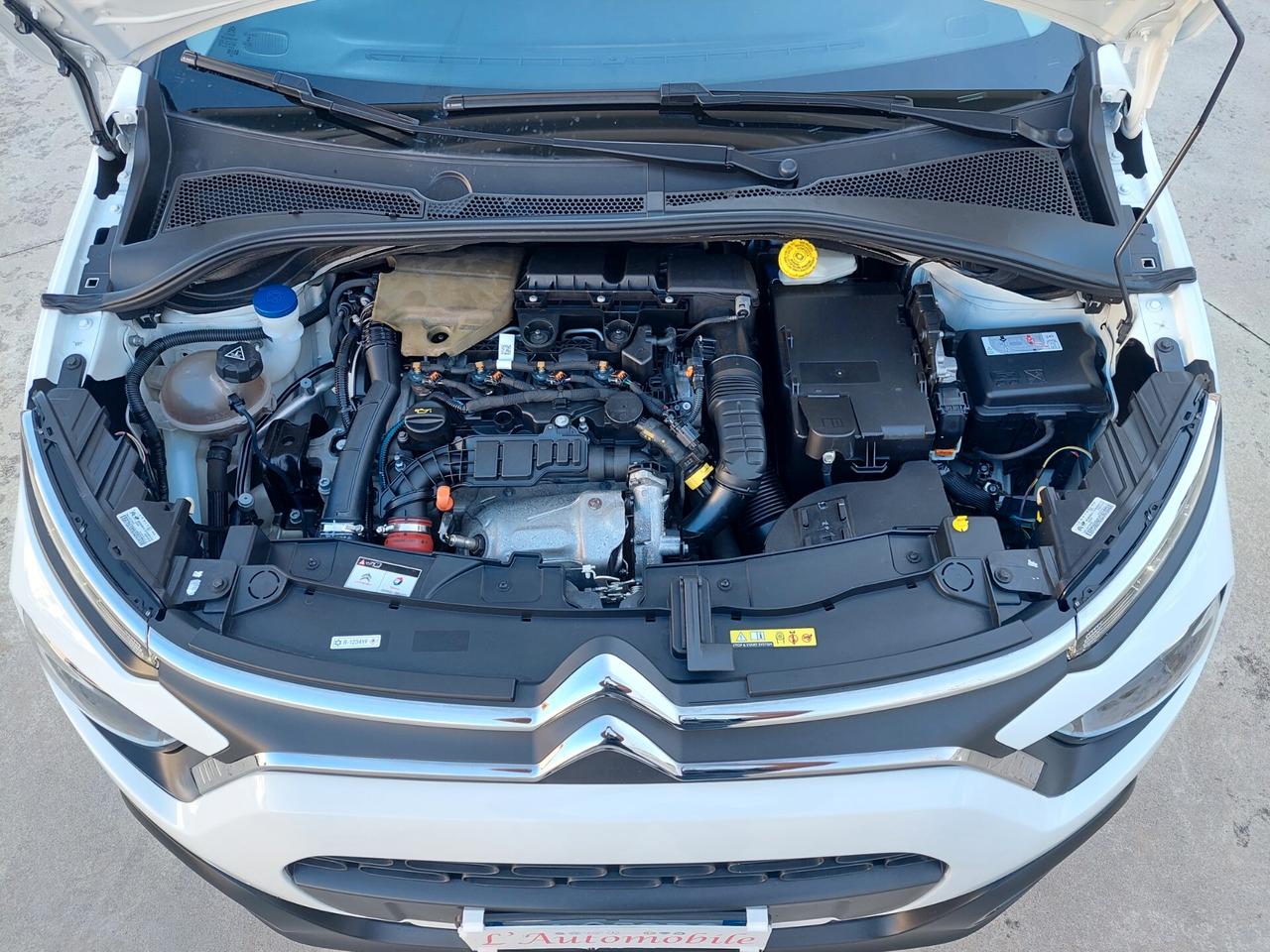 Citroen C3 BlueHDi 100CV S&S Shine 2022 6marce