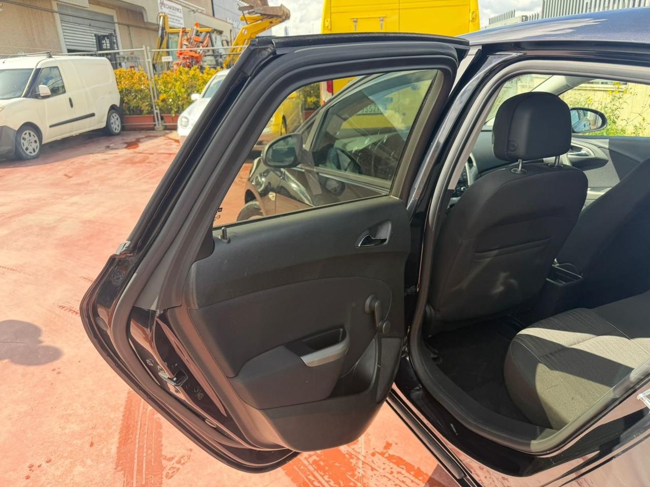 Opel Astra 1.7 CDTI 110CV 5 porte Cosmo