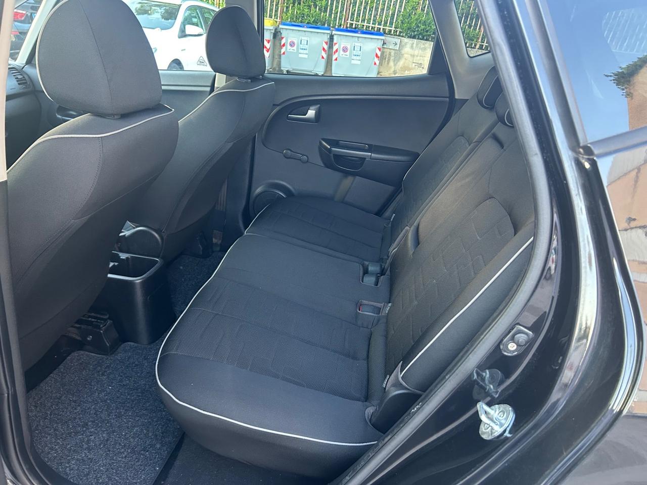 Kia Venga 1.4 CRDi 90CV Cool
