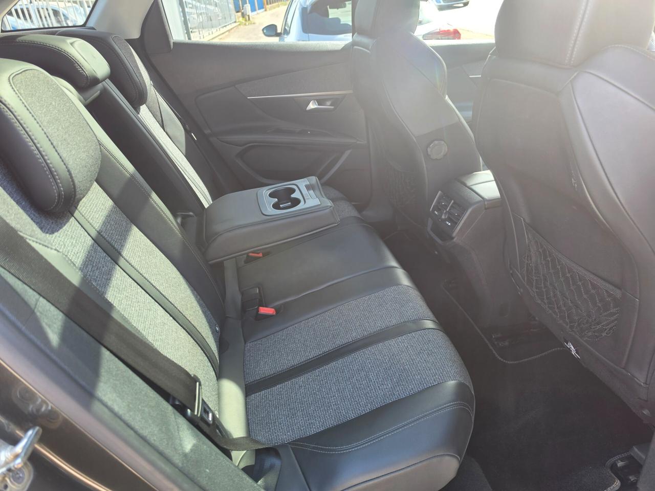 Peugeot 3008 BlueHDi 130 S&S GT Line Tetto Apribile
