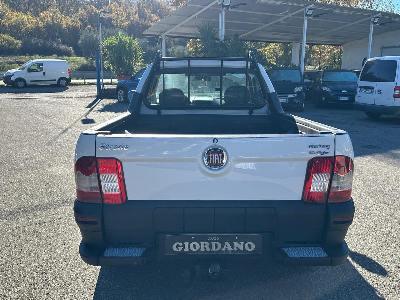 Fiat Strada 1.3 MJT 95CV Pick-up Working
