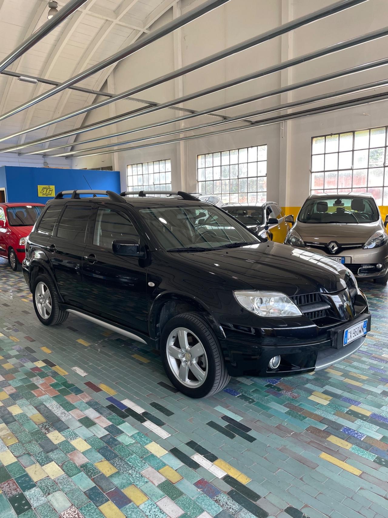 Mitsubishi Outlander 2.0i 16V 4WD