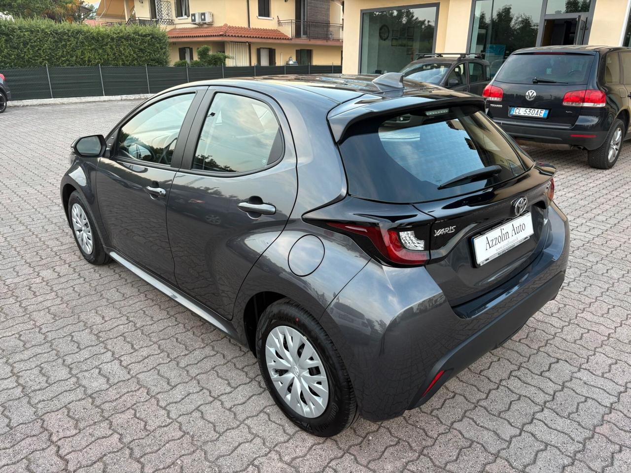 TOYOTA YARIS 1.5 HYBRID KM 12.091 SI A NEOPAT.