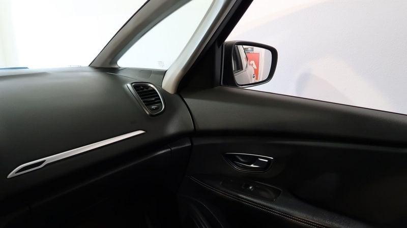 Renault Scénic Scénic Blue dCi 120 CV Sport Edition2