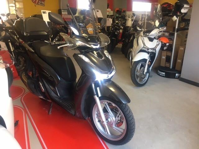 Honda SH 150 ABS + TCS