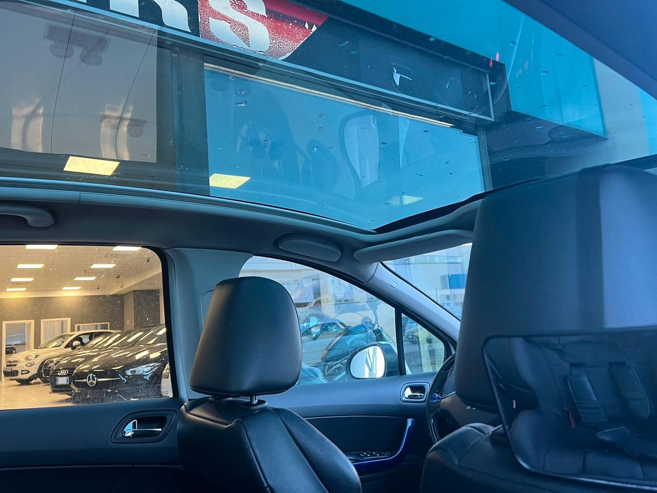 Peugeot 308 1.6 THP 200CV 5p. GTi