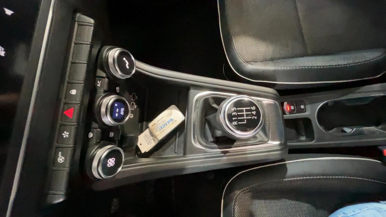 Renault Captur TCe 90 CV Intens