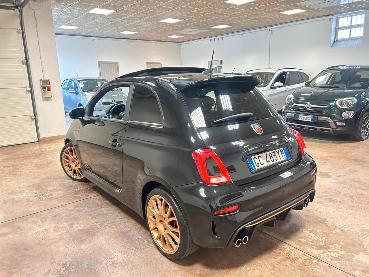 Abarth 595 1.4 Turbo T-Jet 165 CV Turismo