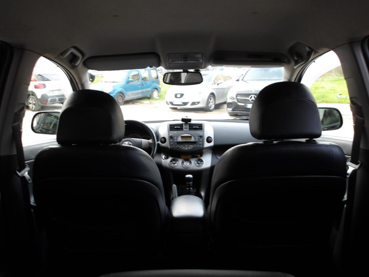 Toyota RAV4 5 Porte RAV4 2.2 d-4d Luxury 177cv