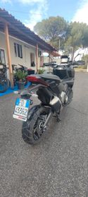 X AV 750