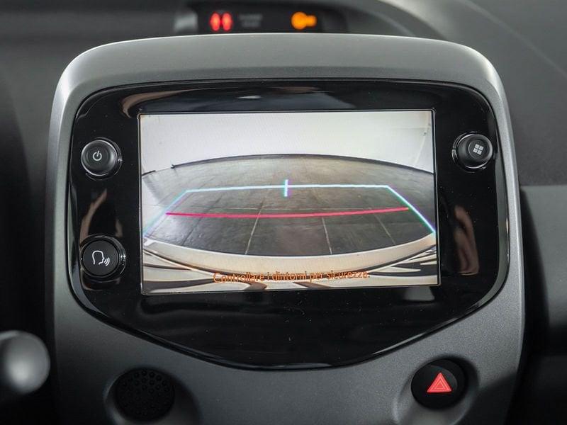 Toyota Aygo Aygo Connect 1.0 VVT-i 72 CV 5 porte x-play MMT