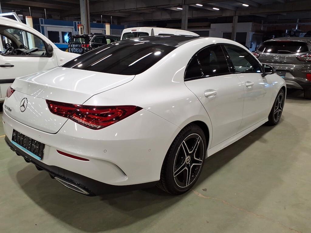 MERCEDES-BENZ CLA 180D 116CV 6M. AMG LINE ( FARI LED - CRUISE - PELLE - NAVI PREMIUM - NIGHT PACK - PARK ASSIST - CERCHI 18 - TETTO BICOLORE )