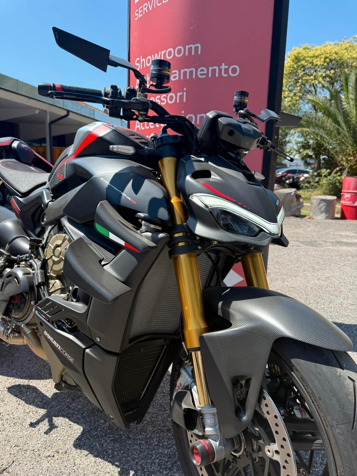 Ducati Streetfighter V4 SP