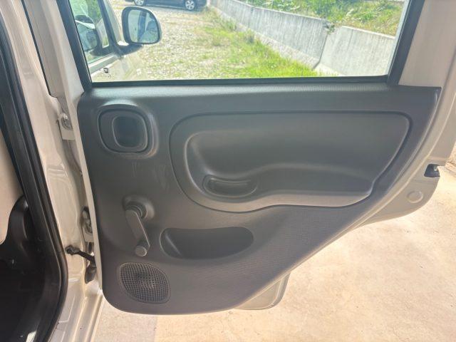 FIAT Panda 1.2 Lounge 5 POSTI EURO 6 OK NEOPATENTATI