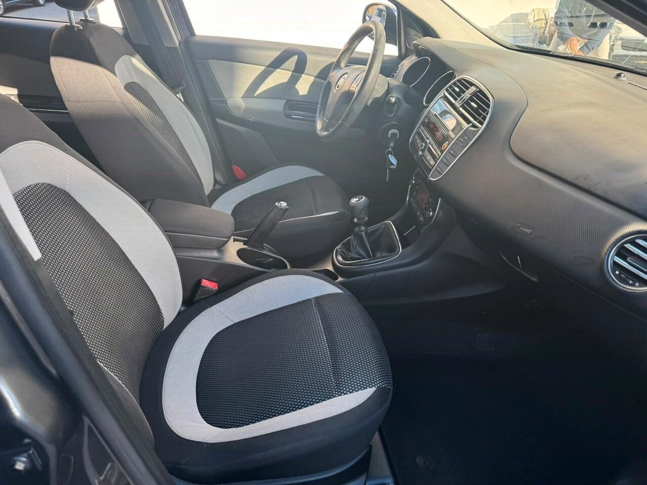 Fiat Bravo 1.6 MJT 120 CV DPF Street*EURO5*CERCHI