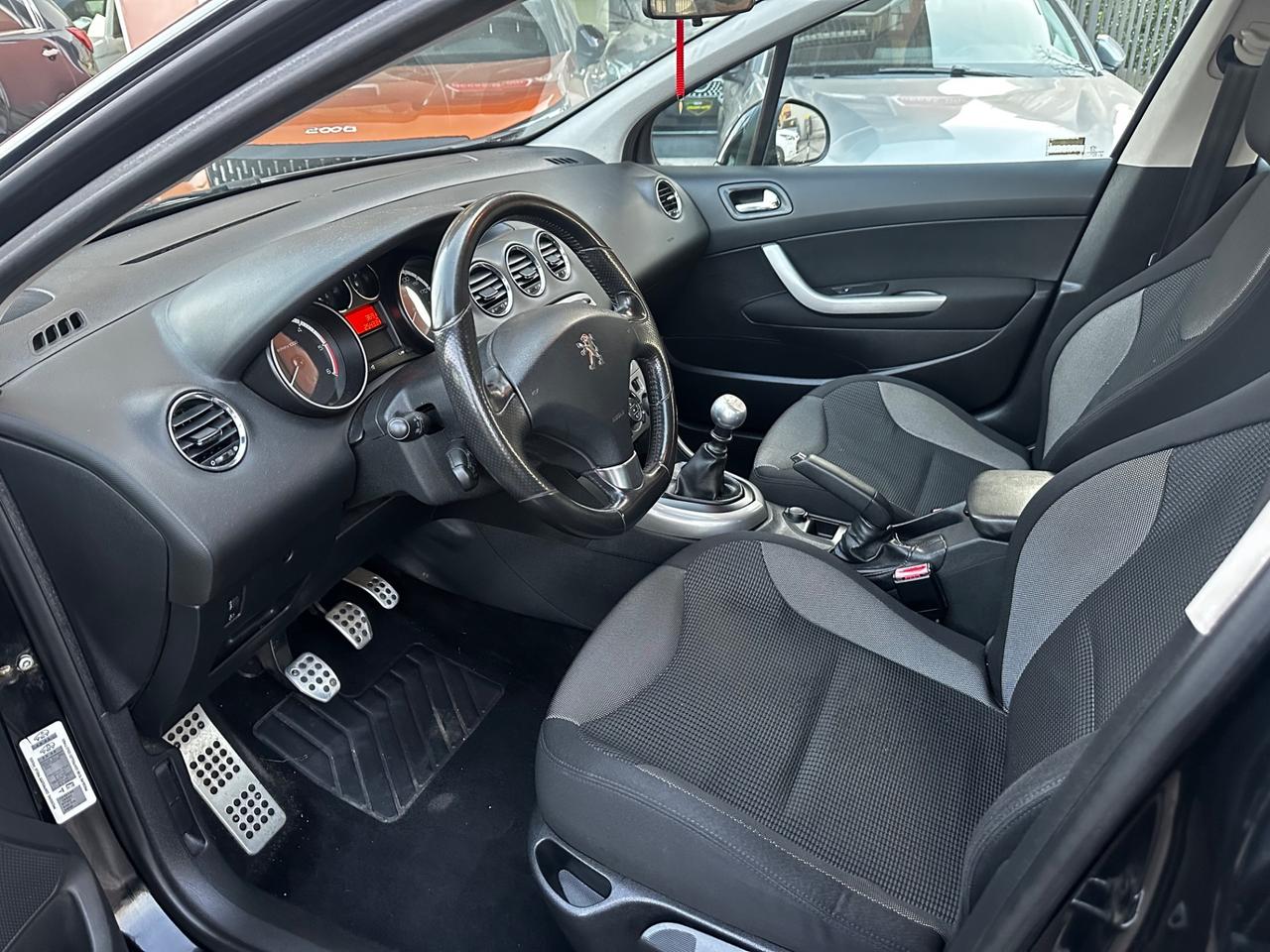 Peugeot 308 1.6 8V HDi 112CV 5p. Premium