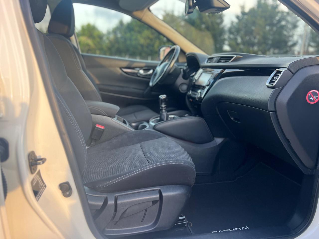Nissan Qashqai 1.5 dCi N-Connecta