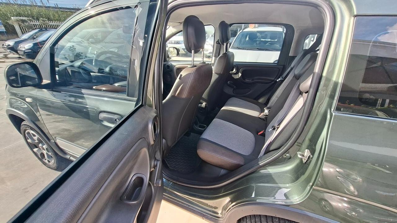Fiat Panda Cross GPL 0.9 TwinAir Turbo 4x4