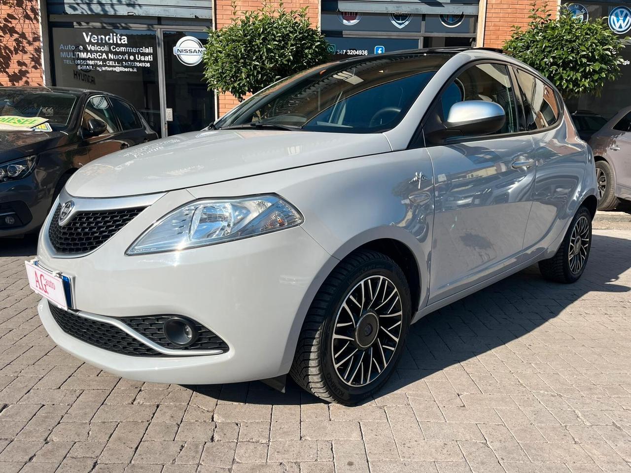 Lancia Ypsilon 1.3 MJT 16V 95 CV 5 porte S&S MYA TETTO APRIBILE