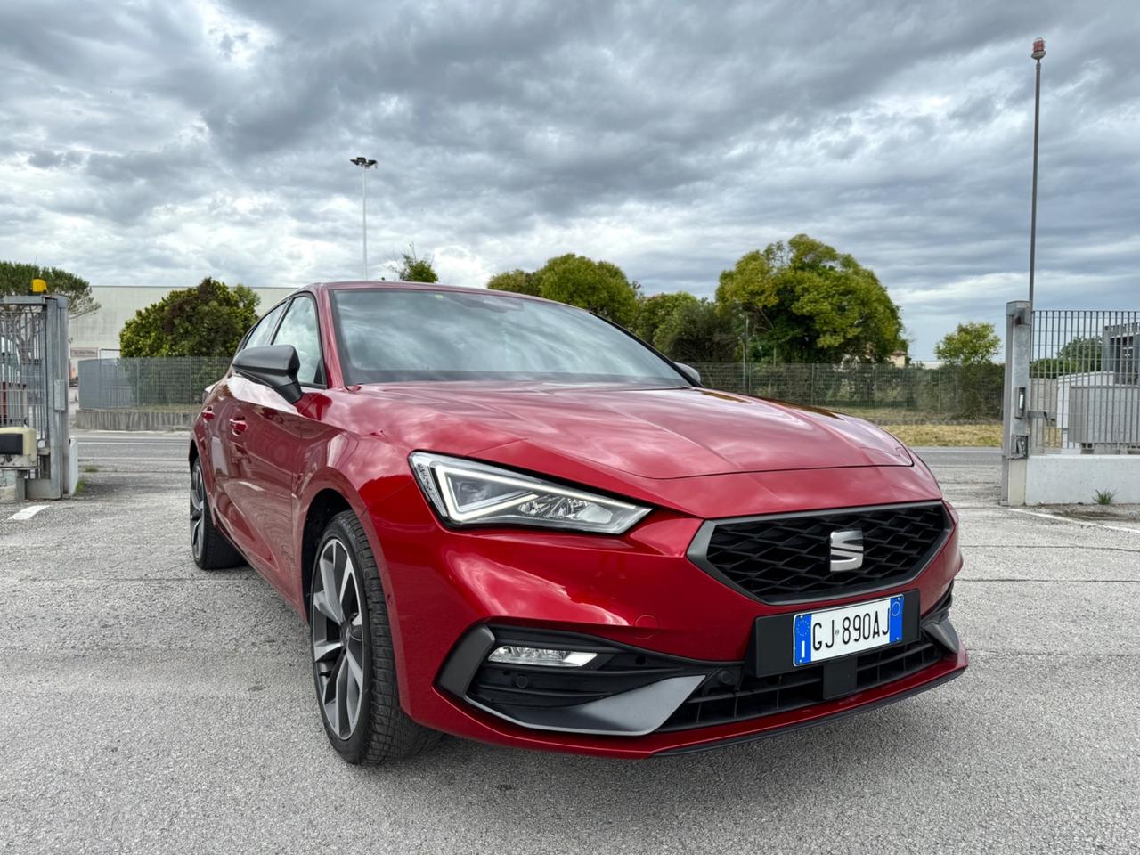 SEAT LEON 1.5 Tgi FR Metano - Led Navi 18