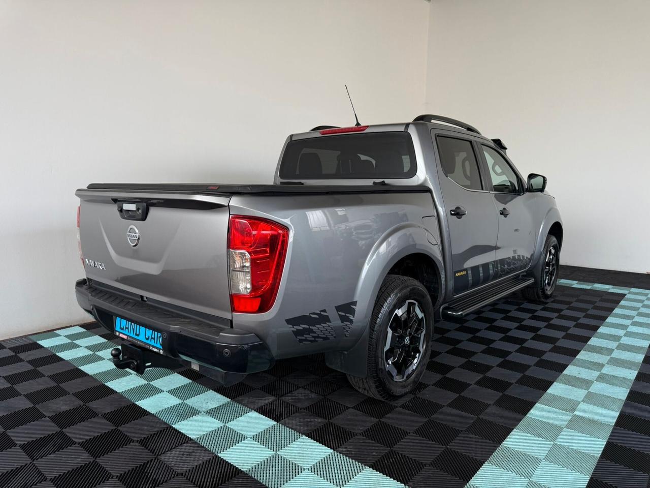 Nissan Navara 2.3 dCi 190 CV 7AT 4WD DC N-Guard