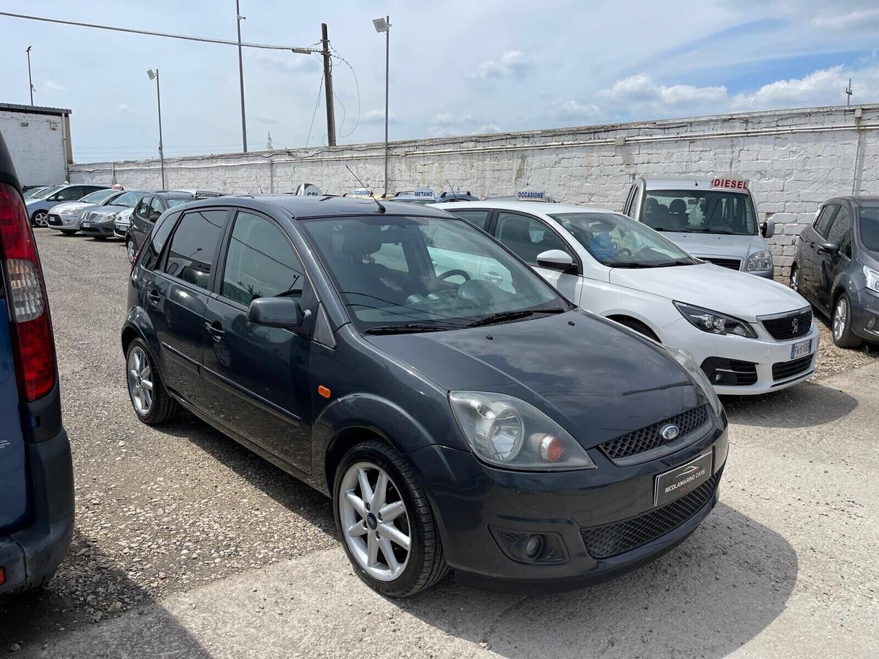 Ford Fiesta 1.2 16V 5p. Titanium “NUOVISSIMA”