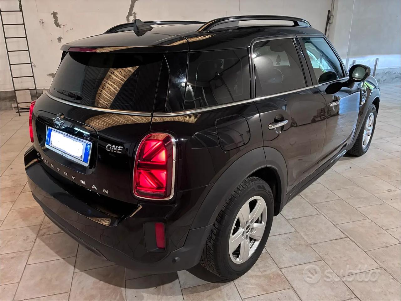 Mini CountryMan *LEGGERE BENE*