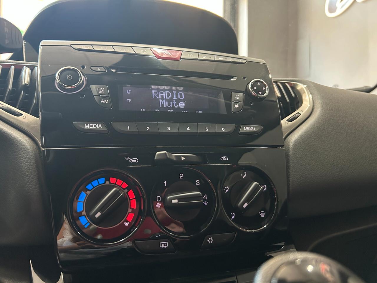 Lancia Ypsilon 0.9 Twinair Ecochic Metano di serie Gold ITALIANA