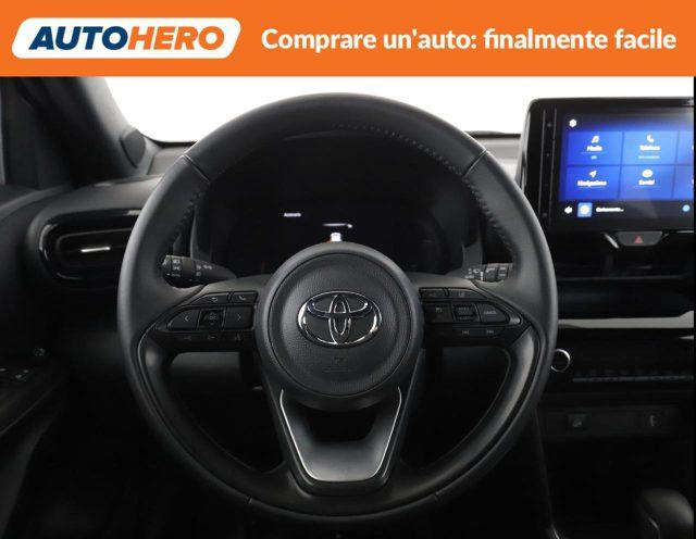TOYOTA Yaris Cross 1.5 Hybrid 5p. E-CVT AWD-i Orange Edition