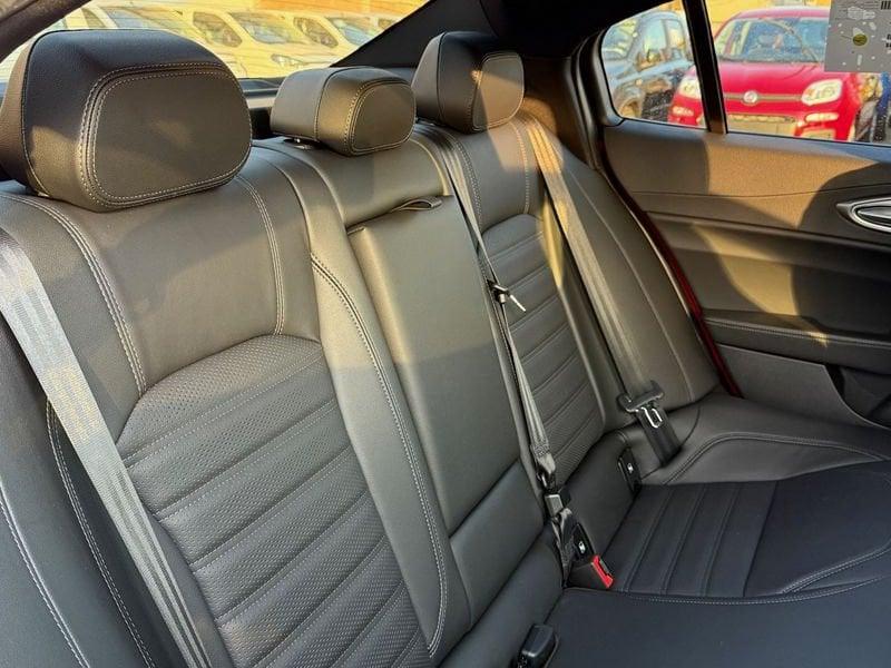 Alfa Romeo Giulia Giulia 2.0 Turbo 280 CV AT8 AWD Q4 Veloce