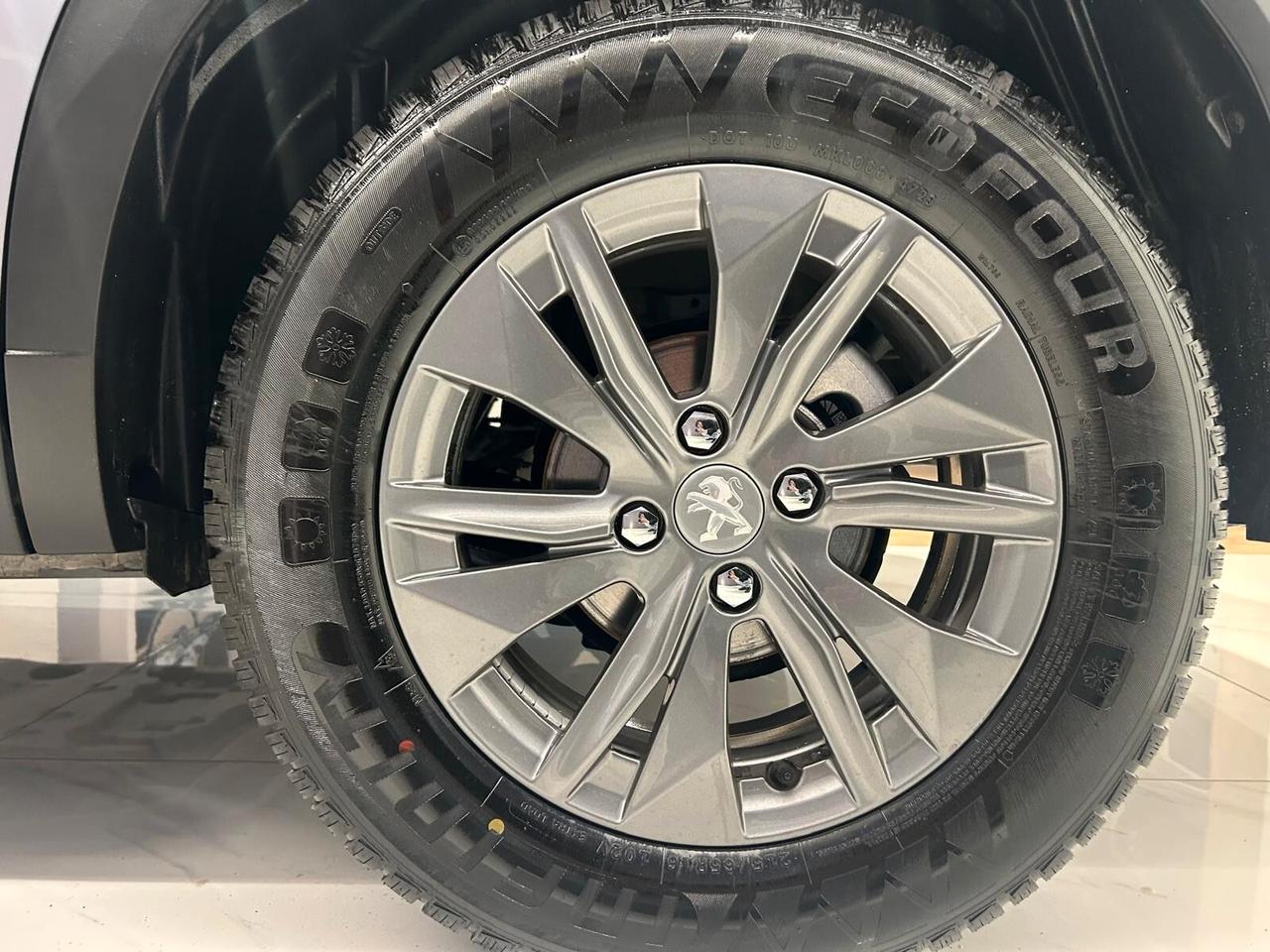 Peugeot 2008 BlueHDi 110 S&S Active Pack