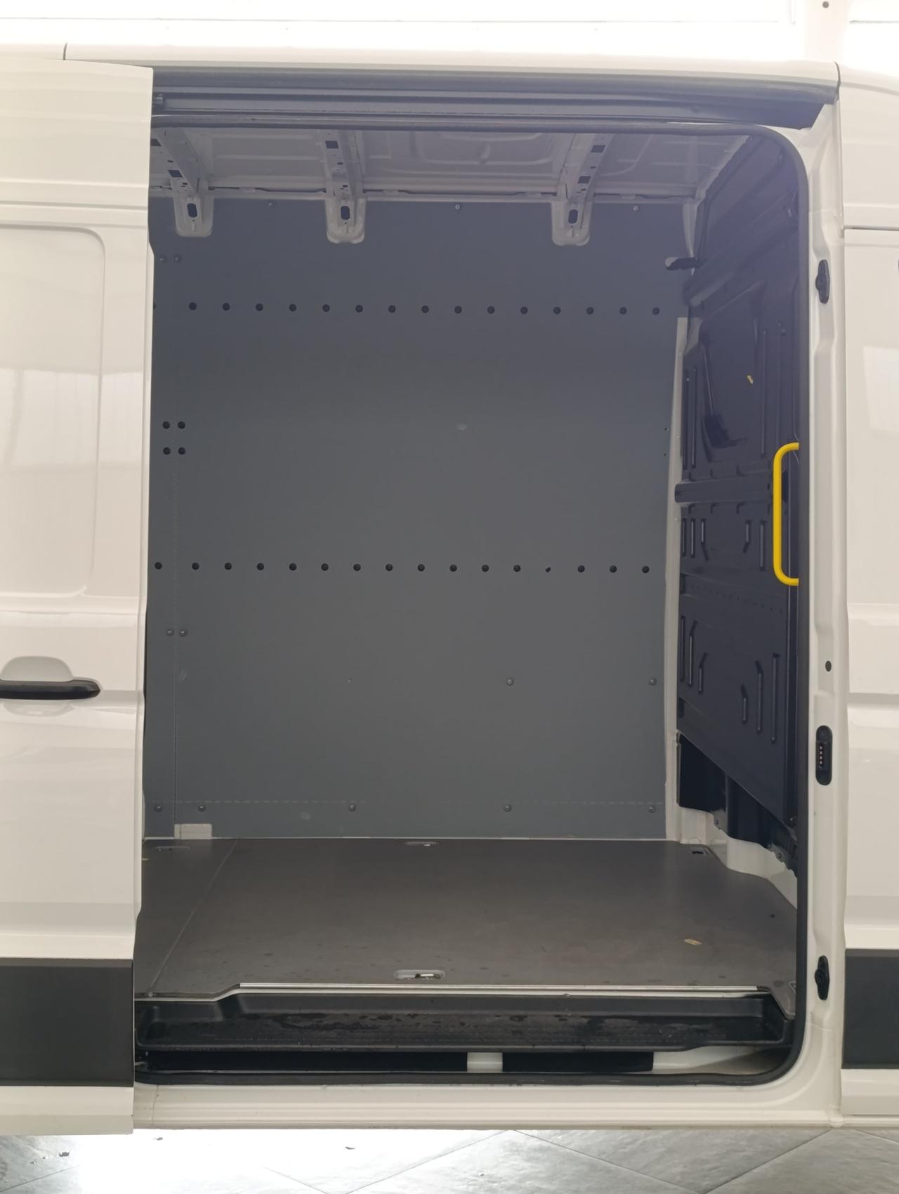VOLKSWAGEN Crafter 30 2.0 tdi 140cv L3H3 Logistic