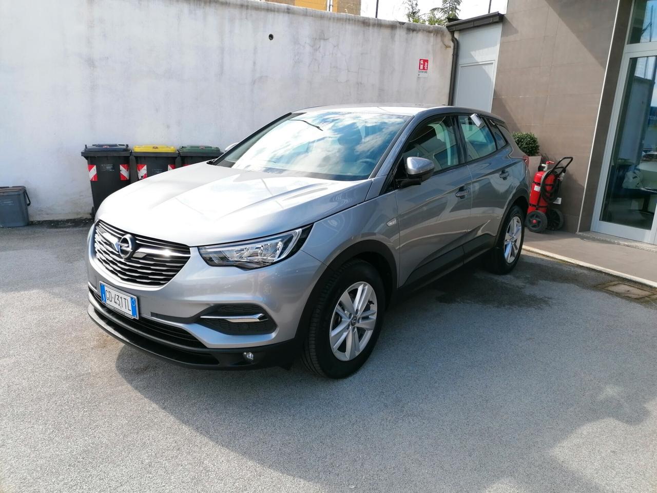 Opel Grandland AT8 AUTO 130CV 2020