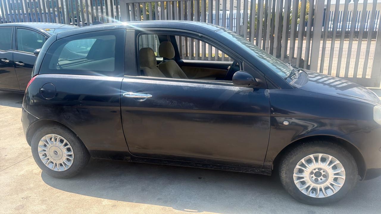 Lancia Ypsilon 1.2