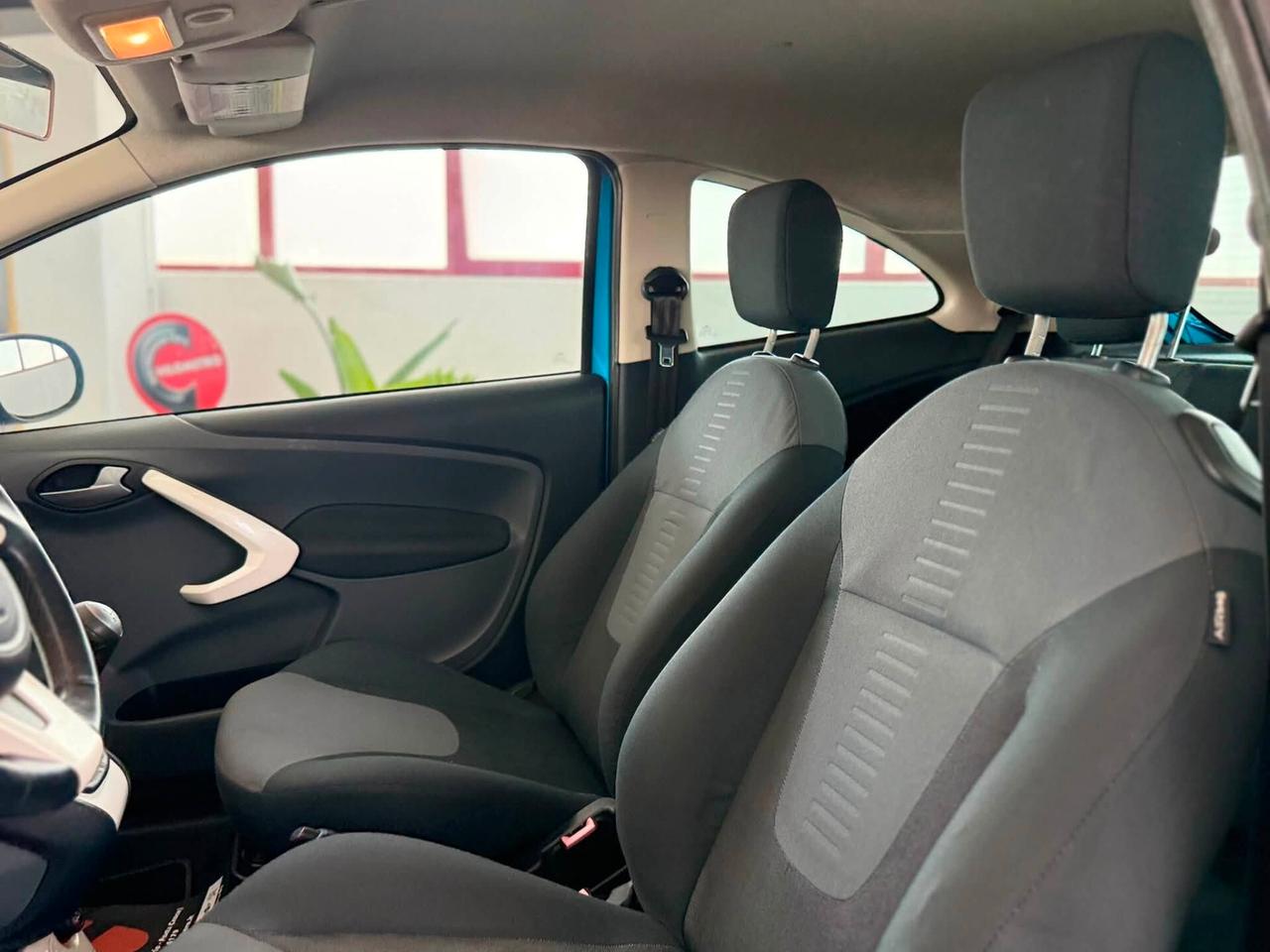 Ford Ka Ka+ 1.2 8V 69CV Titanium