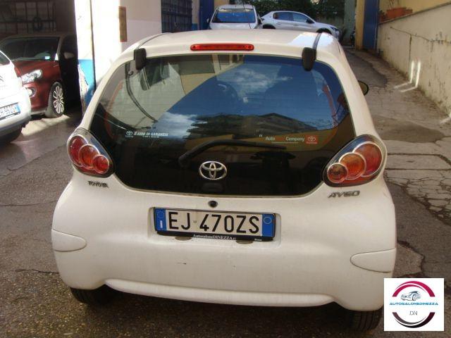 TOYOTA - Aygo - 1.0 12V VVT-i 5p. Sol Connect MMT