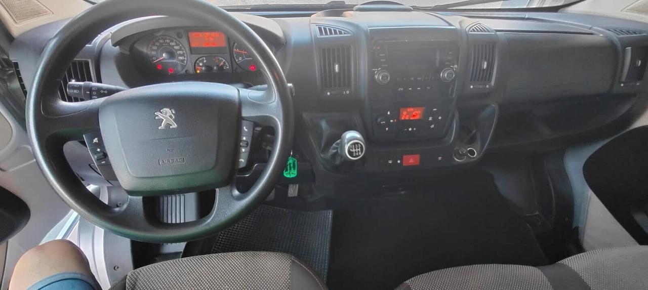 Peugeot Boxer 333 2.0 BlueHDi/130CV FAP PM-TM Combi Comfort