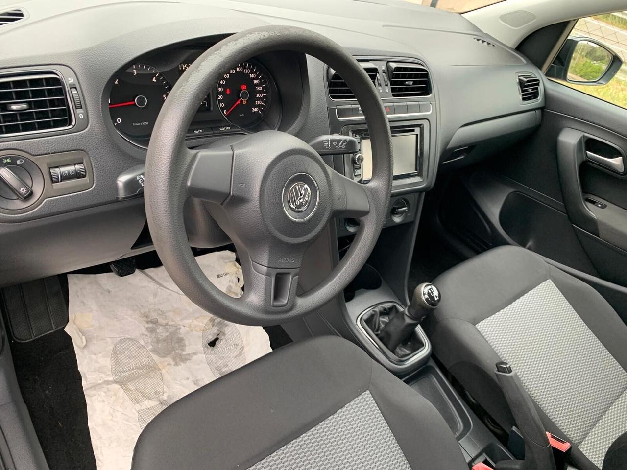 Volkswagen Polo 1.2 TDI Comfortline - 2014 Neopatentati