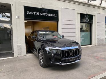 Maserati Levante 3.0 V6 275cv AWD Granlusso