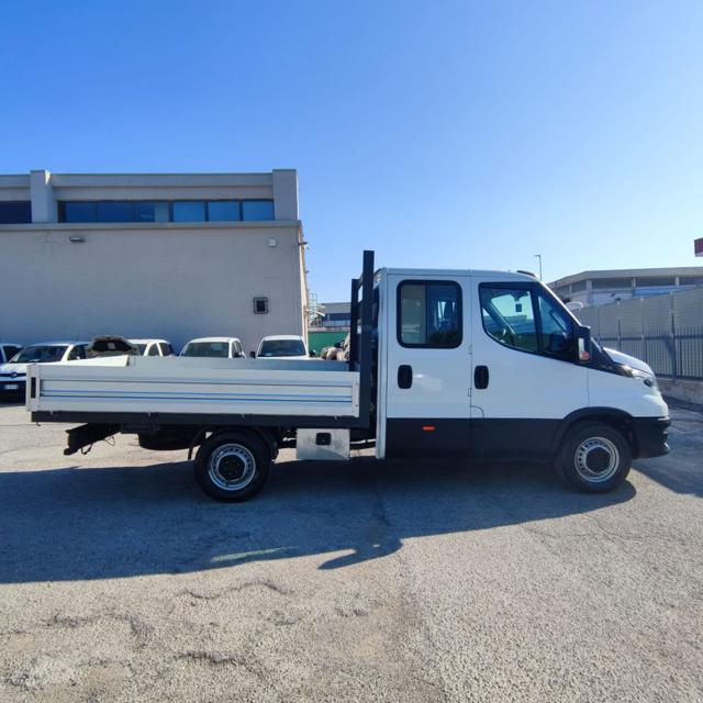 IVECO DAILY 35S12 CASSONE DOPPIA CABINA 7 POSTI - 2023